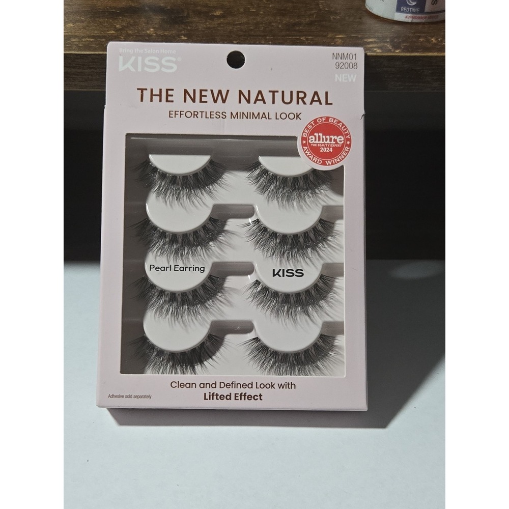 Kiss‎ The New Natural Pearl Earring Lifted Effect Eyelashes Allure Award...
